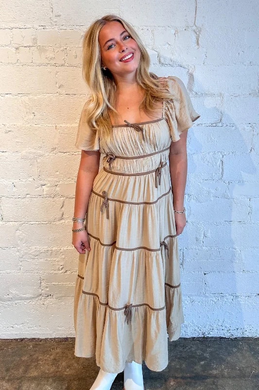 Autumn Leaves Maxi Dress Trendy V-Neck Maxi Dress