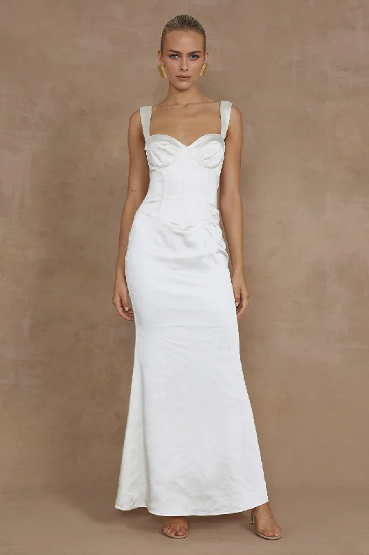 OURA MAXI DRESS - IVORY Comfortable Fitted Maxi Dress